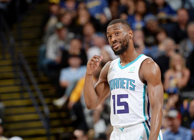 和侧翼突破 和侧翼突破