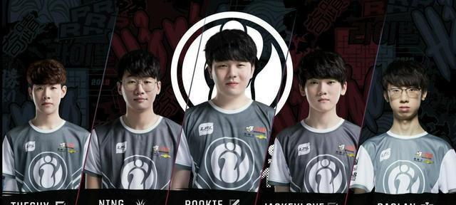 的指導下 的指導下