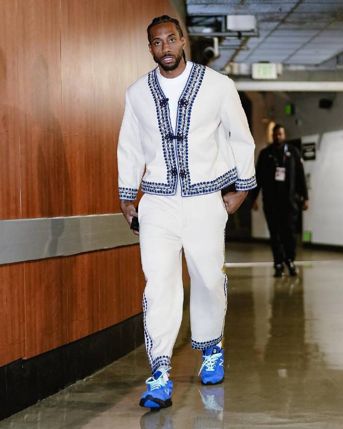 应对则强调 应对则强调